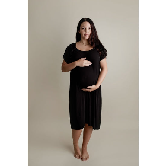 Three Little Tots- Black Mommy Labor And Delivery/Nursing Gown
